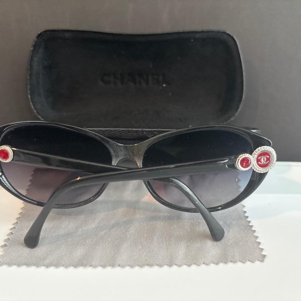 Chanel Vintage Designer Sunglasses